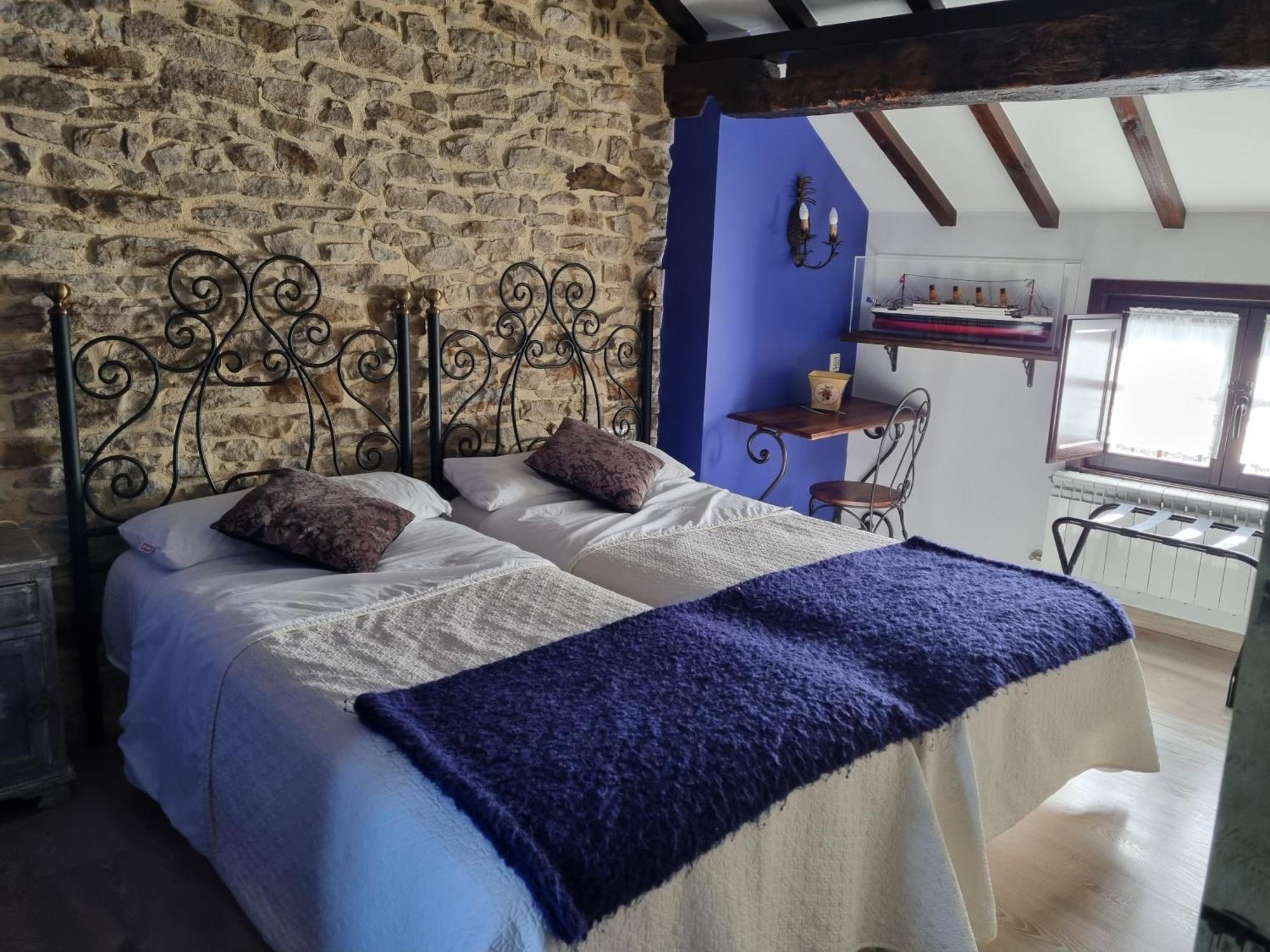 Hotel Rural La Casa Encanto Еспіноса-де-лос-Монтерос Екстер'єр фото