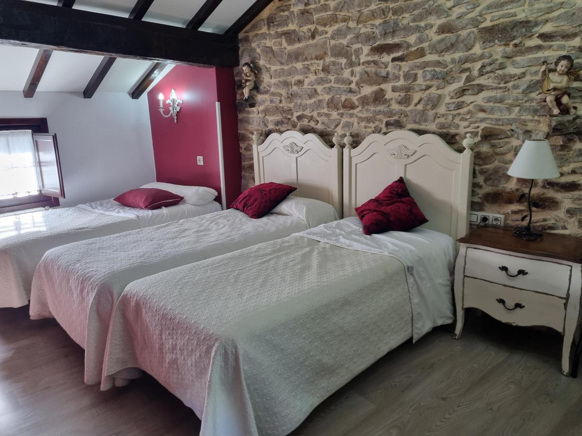Hotel Rural La Casa Encanto Еспіноса-де-лос-Монтерос Екстер'єр фото