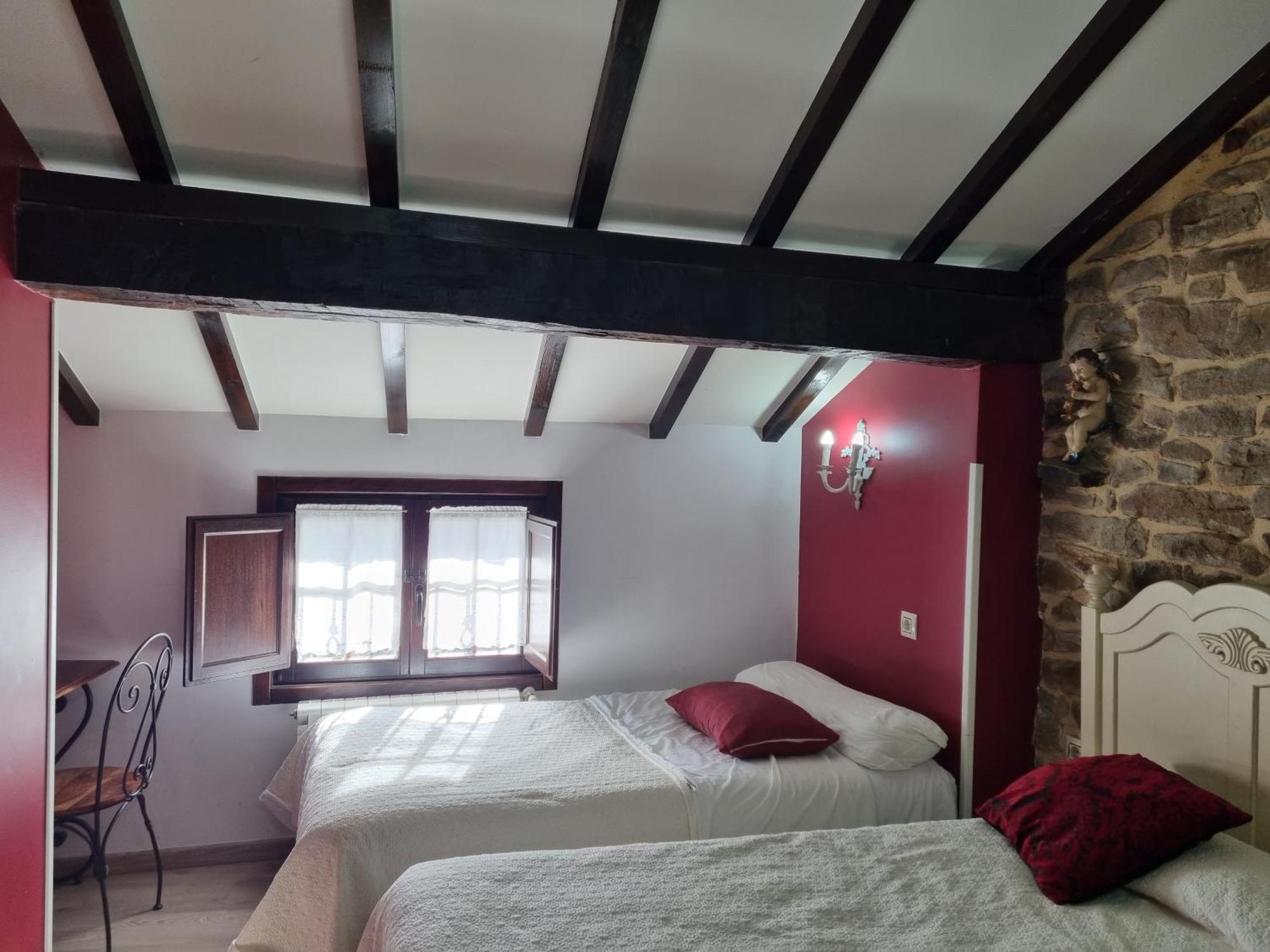 Hotel Rural La Casa Encanto Еспіноса-де-лос-Монтерос Екстер'єр фото